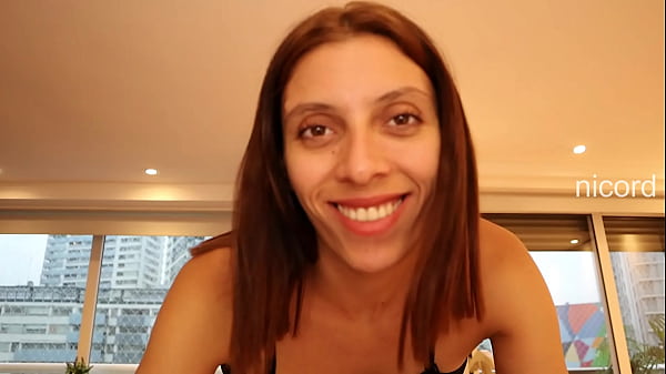 Argentyńska dziwka w bieliźnie ssie mojego kutasa i ujeżdża mnie, aż dojdę w jej ustach! Lynn Scream x NicoRD