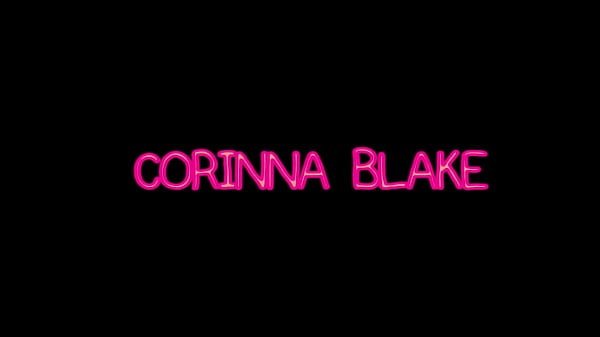 Corinna Blake, gorąca dojrzała kobieta z dużymi cyckami, wali konia i ssie kutasa