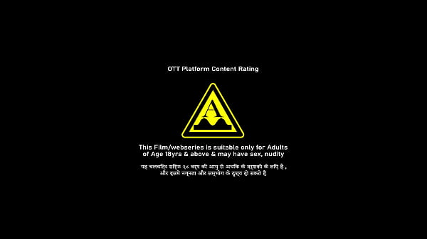 Desi Horny Step Mom uczy swoją przybraną córkę, jak się pieprzyć po raz pierwszy z Desi Style GangBang Full Movie