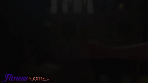 Fitness Rooms Lesbijki MILF Wild Nicol nago zapasy słodkie czeskie Katy Rose 69 i nożyczki orgazmy
