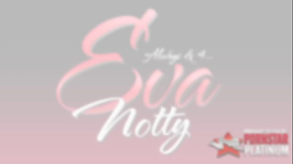 Gorąca dojrzała Eva Notty masuje swoją chętną dziurkę, aż dojdzie!