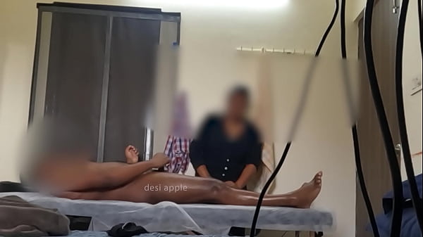 handjob przez tajską dziewczynę