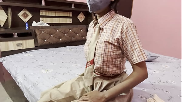 Indian Village młoda desi gorąca szkolna dziewczyna seks viral wideo hardcore seks duży kutas