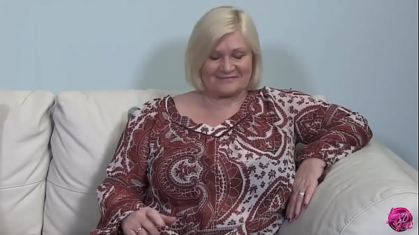Lacey Starr zerżnięta w swoim domu