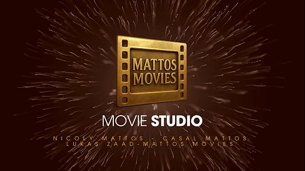 Lesbijki z olejkiem: Rudzielec i Nicoly Mattos jedzą się nawzajem podczas gorącego masażu!