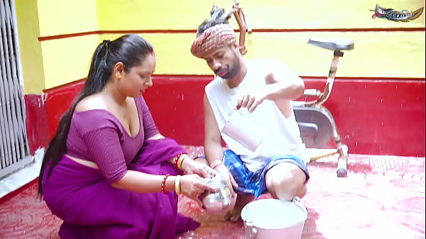 milkman antim harcore fuck z arshi Bhabhi kiedy była sama w domu pełny film ( hindi audio )
