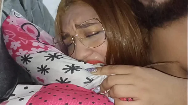 Moja wenezuelska dziewczyna płaci mój czynsz tym małym filmem porno