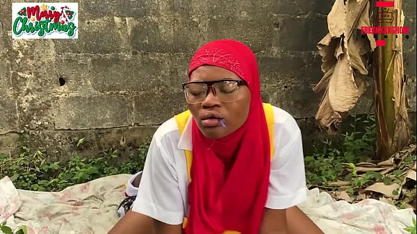 NAJLEPSZA ŚWIĄTECZNA ROMANTYCZNA NIGERYJSKA SCENA SEKSU NA PODWÓRKU. SUBSKRYBUJ CZERWONY
