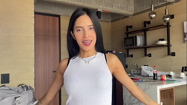 Pierwszy casting i ostry seks POV z 18-letnią nastoletnią Latynoską