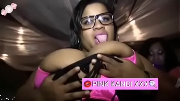 POWRÓT KRÓLOWEJ (RÓŻOWA KANDI XXX)