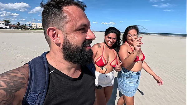 Przygody pary Mattos na plaży: Nicoly Mattos i Lukas Zaad dominują nad nowicjuszką Raquel Hot w dzikich scenach seksu na świeżym powietrzu!