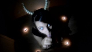Przywołany sukkub: horror porno