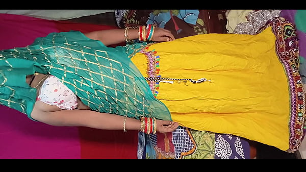 Rajasthani Bhabhi miała dużo zabawy po zdjęciu lehengi ze szwagra, pełne wideo 4K