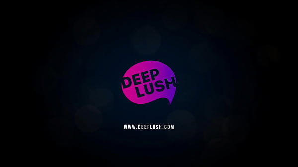 Rozkoszowanie się Essie Gotback DeepLush