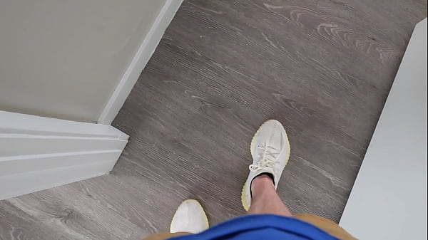Step Sis Stuck i w końcu pieprzę jej ciasną cipkę – Chloe Kreams