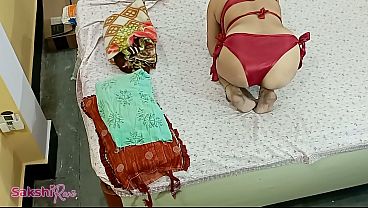 Świeżo poślubiona panna młoda rżnięta podczas miesiąca miodowego – miała ciasną cipkę, pełna wersja filmu „Desi Suhagraat”, para uprawiała ostry seks, ssanie dużych cycków, ostre rżnięcie z boku i głośne jęki, pierwsze doznania rozkoszy, sprośne gadki w języku hindi