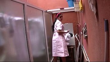 Usługi sprzątania na najwyższym poziomie od Robin’s Cleaning Lady – gruntowne czyszczenie penisa i jądra