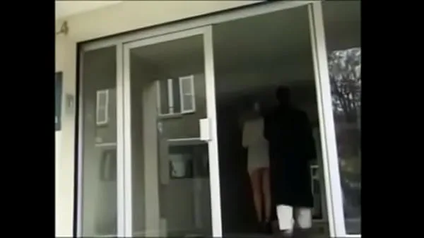 Żona dzieli się mężem z przyjacielem